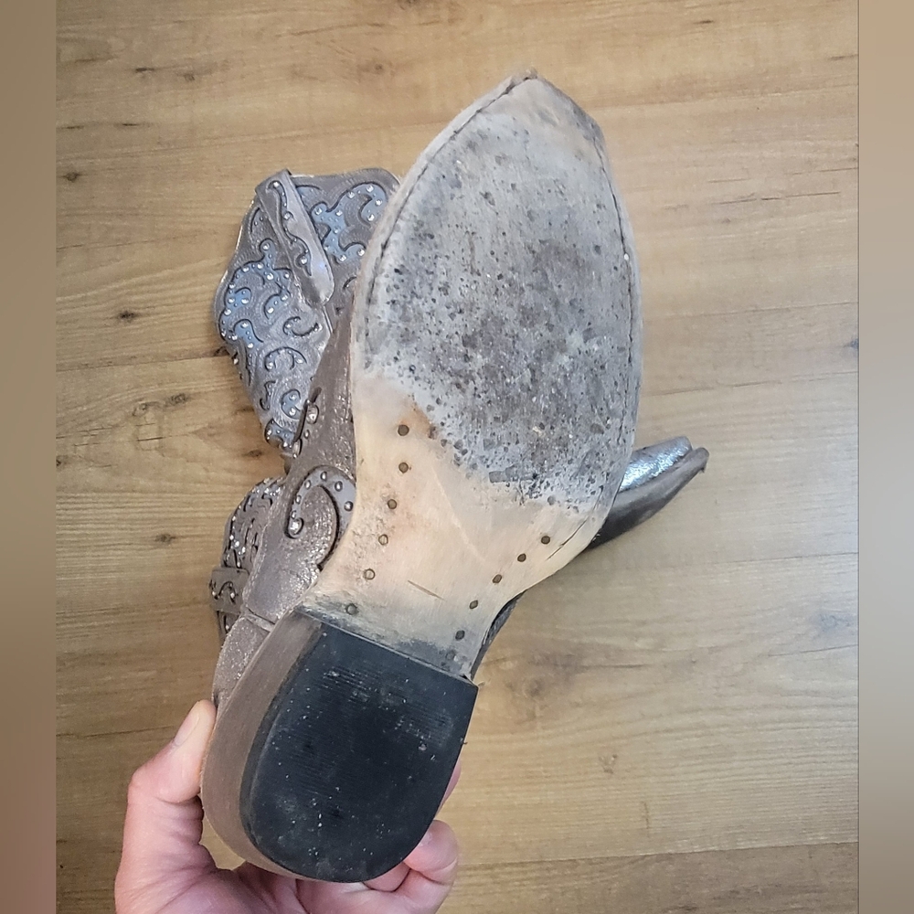 J.B. Dillon Bellflower Western Boots - Picture 15 of 16